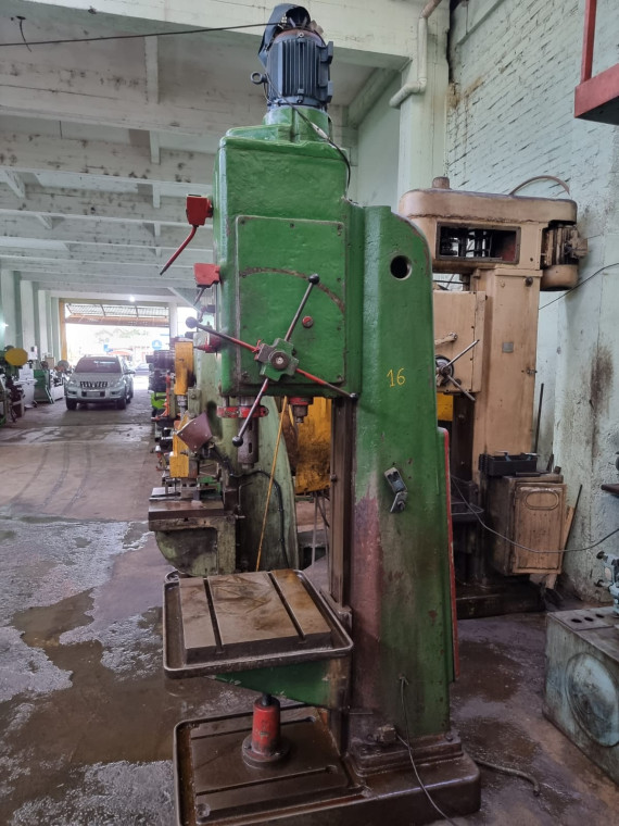 Furadeira De Coluna Engrenada