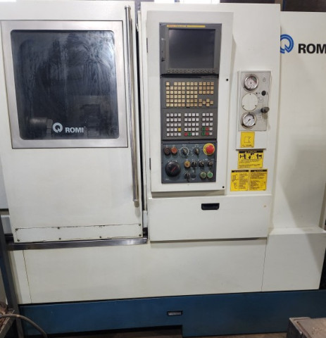Torno CNC Romi modelo GL-350