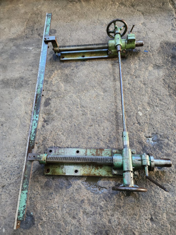 Batente de Guilhotina Newton