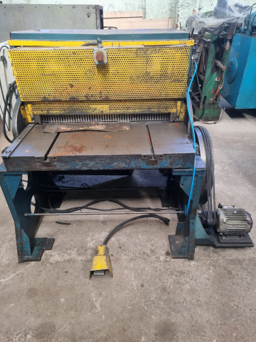 Guilhotina Newton Pneumática