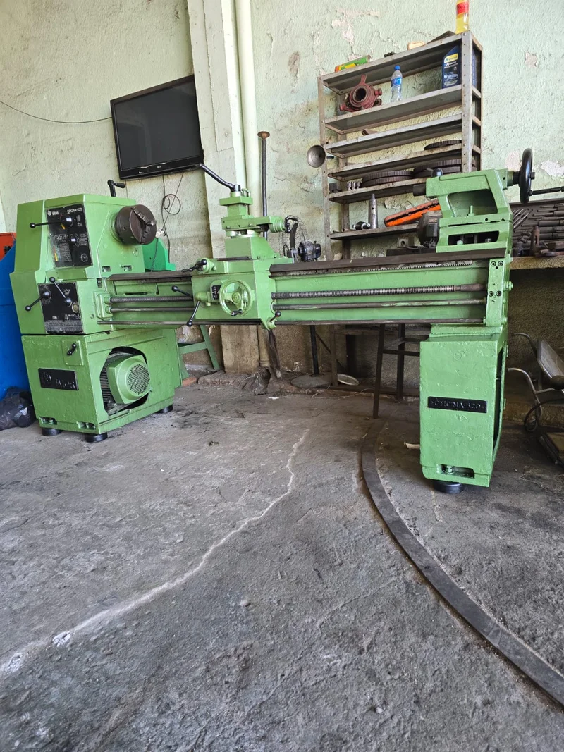 Torno Imor Oficina 520 - Tornos | Hercules Equipamentos