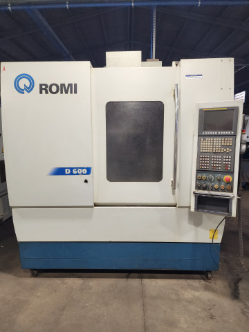 Centro de usinagem Romi modelo D-600
